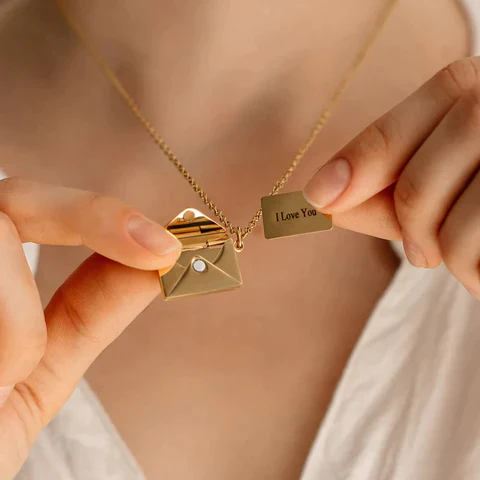 RW® Message Necklace